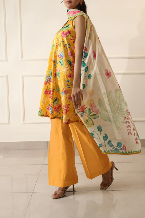 Saya U01-25067-09A Unstitched Printed Lawn 3 Piece - Image 5